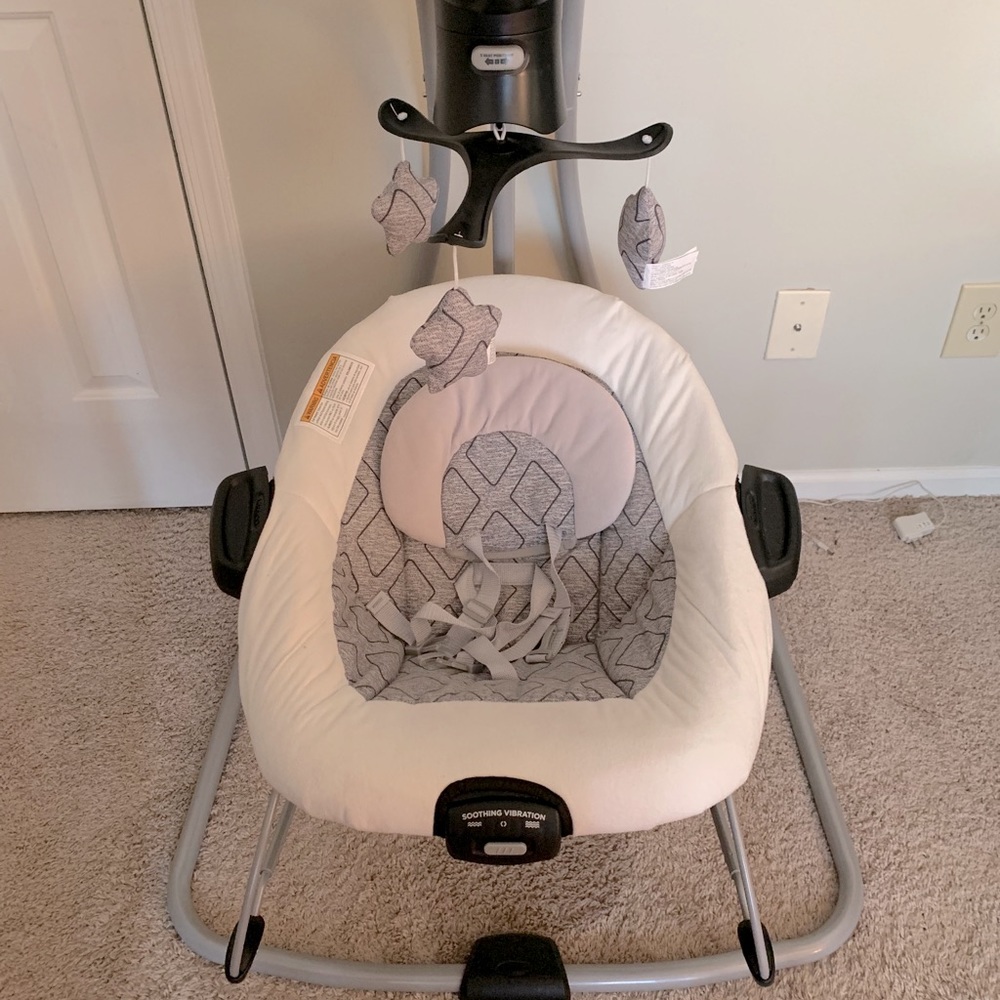 Graco Baby Swing